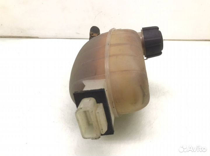 Бачок расширительный Renault Trafic 1.9 DCI 2004