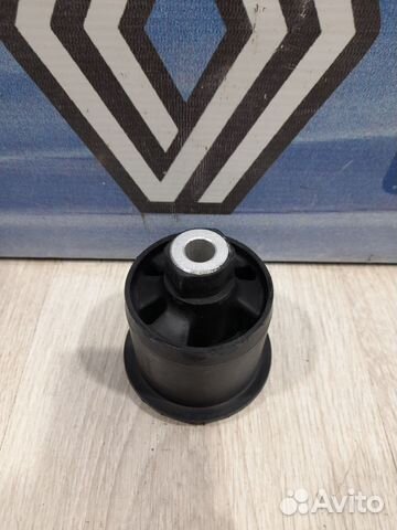 Сайлентблок балки Renault megane 3