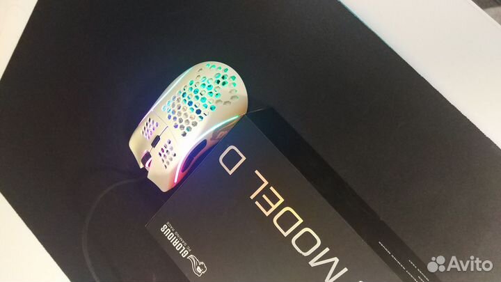 Игровая мышка Glorious model D