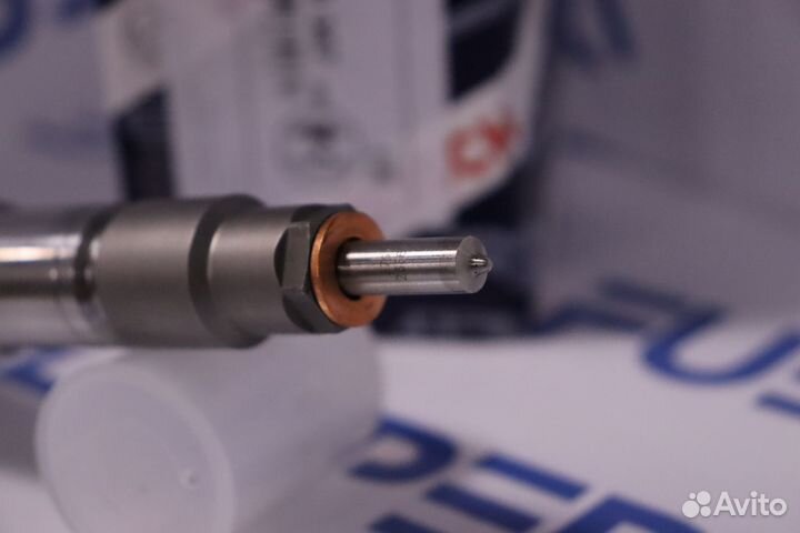 Форсунка топливная 0445120357