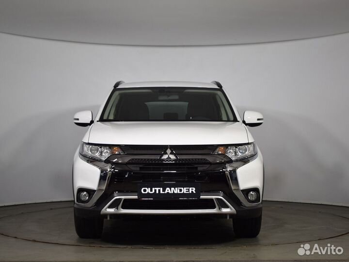 Mitsubishi Outlander 2.4 CVT, 2022