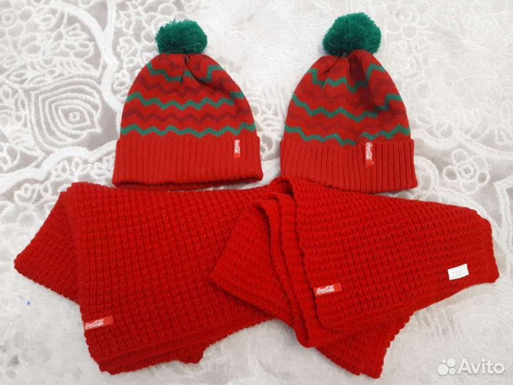 Комплект шапка и шарф coca-cola