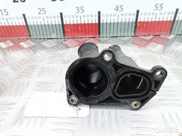 Корпус термостата Ford Fusion 2004