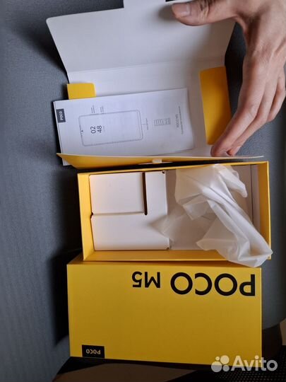 Коробка от смартфона poco m5