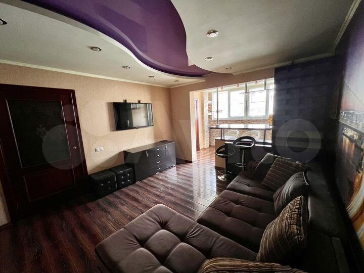 2-к. квартира, 55 м², 7/10 эт.