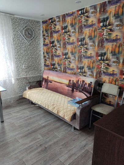 Дом 100 м² на участке 1 сот.