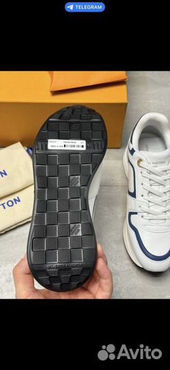 Кроссовки женские Louis Vuitton Neo Run Away