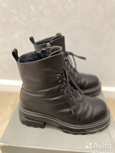 Ботинки женские