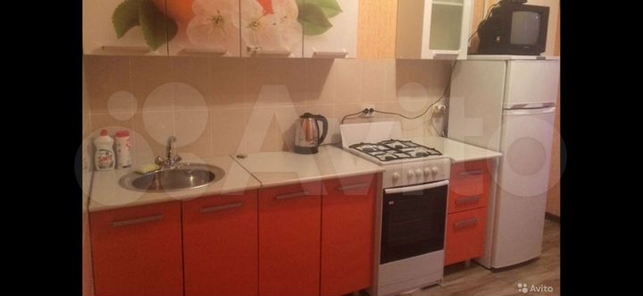 1-к. квартира, 38 м², 1/3 эт.