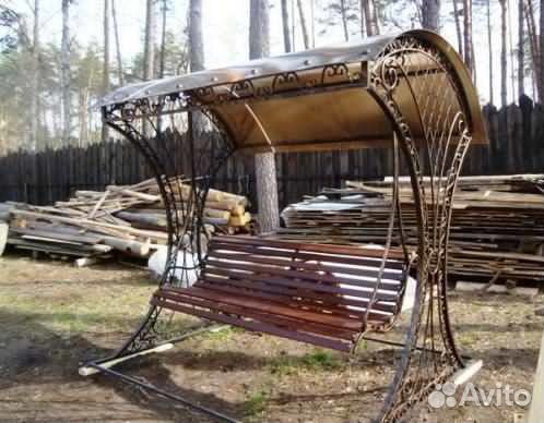 Кованые качели садовые