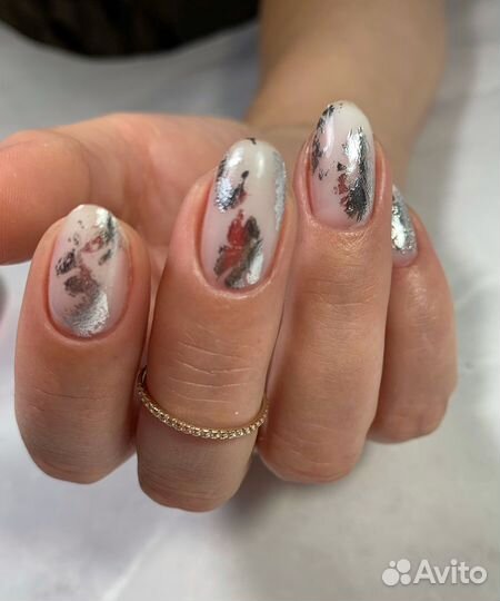 Наращивание ногтей