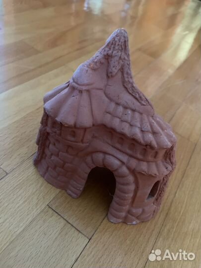 Домик для рыб в аквариум