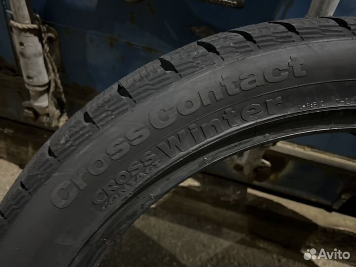 Continental ContiCrossContact Winter 275/40 R22 108V