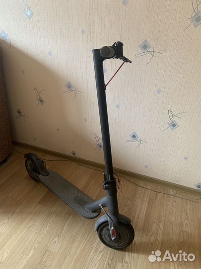 Электросамокат Xiaomi Mi Electric Scooter 1S