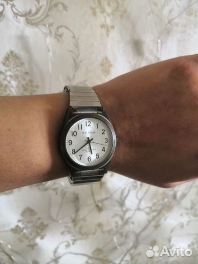 Часы waltham