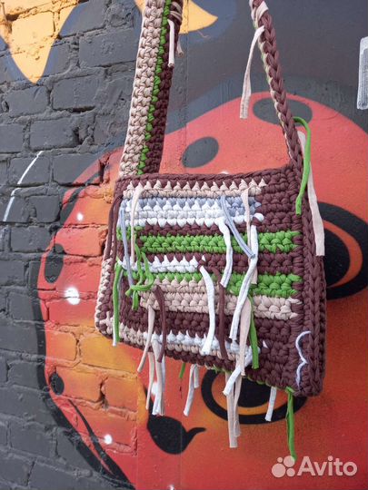 Сумка из трикотажной пряжи, ручная работа