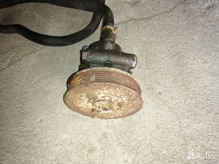 Насос гур на Рено Мастер