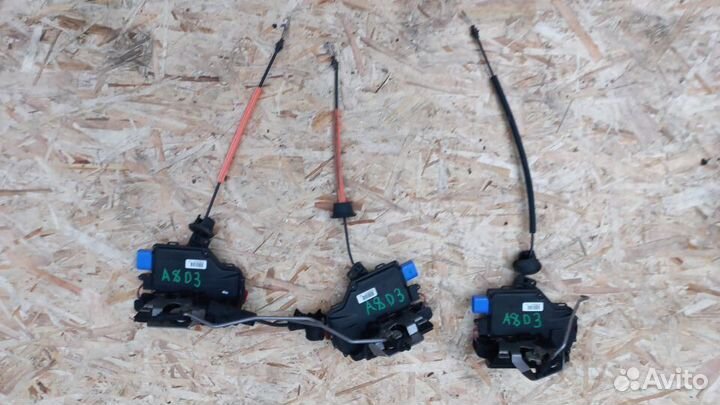 Замок двери audi a8 d3