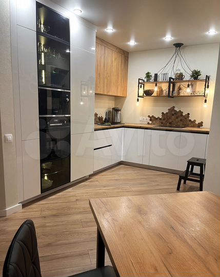 3-к. квартира, 87 м², 24/25 эт.