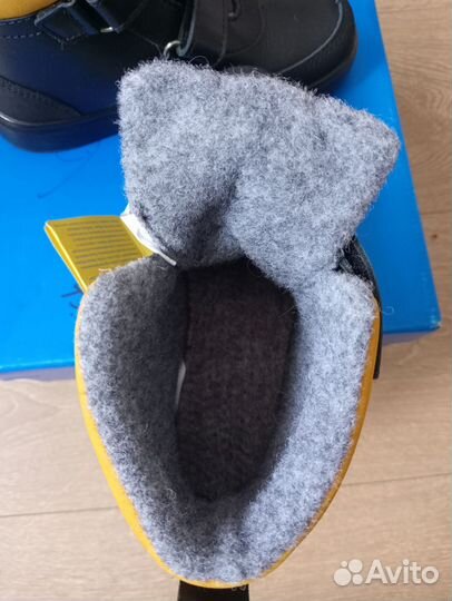 Ботинки демисезонные для мальчика 32