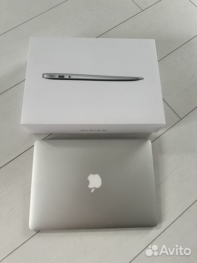 Apple MacBook Air 13