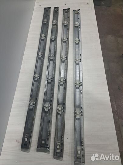 Мерседес Е 211 молдинг(накладка) на дверь перед