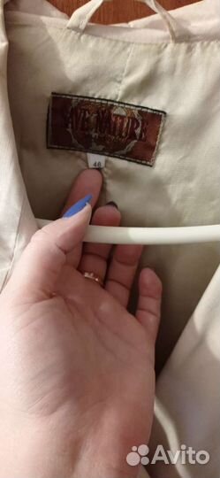 Плащ женский