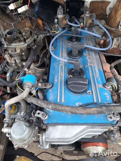Двигатель 409- 405 - 406 в разборе