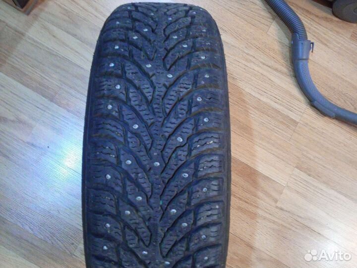 Nokian Tyres Hakkapeliitta 9 185/60 R15 T