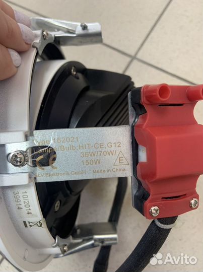 Светильник потолочный встраиваемый