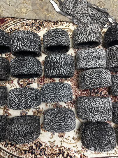 Каракулевые папахи