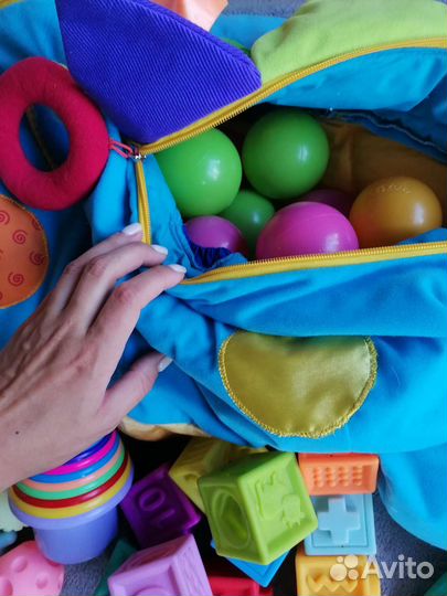 Развивающие игрушки пакетом