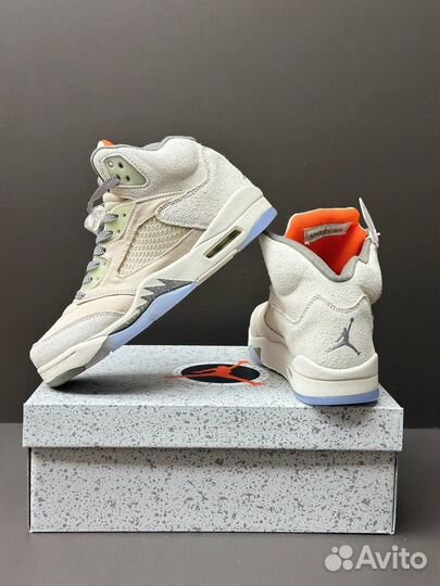 Nike Air Jordan 5 Retro Craft Light Orewood Brown