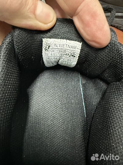 Кроссовки Adidas yeezy boost 700 V2