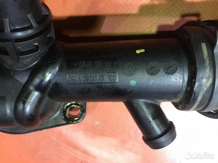 Фланец тройник Фольксваген Каравелла Т5