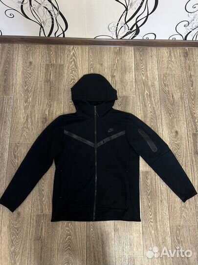 Кофта nike tech fleece