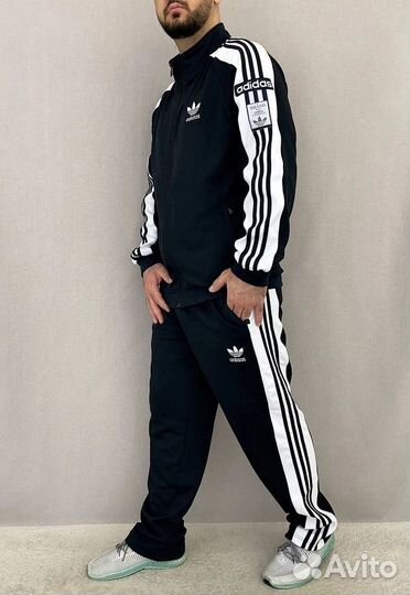 Спортивный костюм мужской adidas