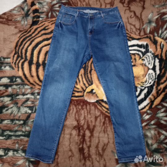 Джинсы женские