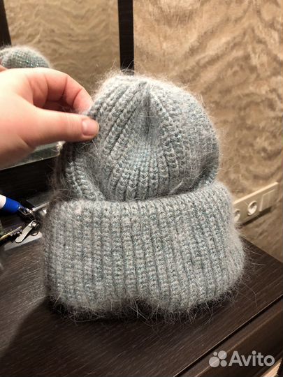 Шапки женские новые 3 шт