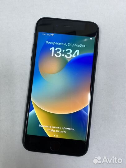 iPhone SE, 128 ГБ