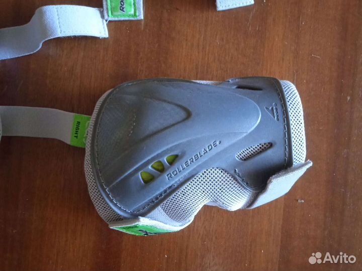 Защита для роликов размер s