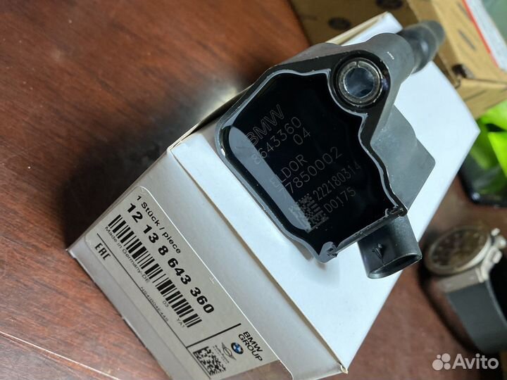 Катушка зажигания BMW 12138643360