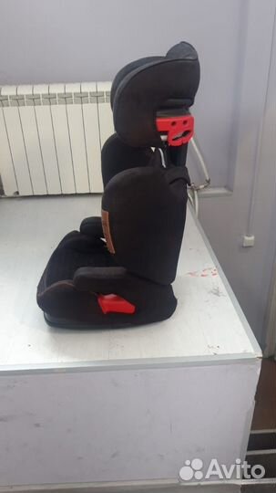 Детское автокресло