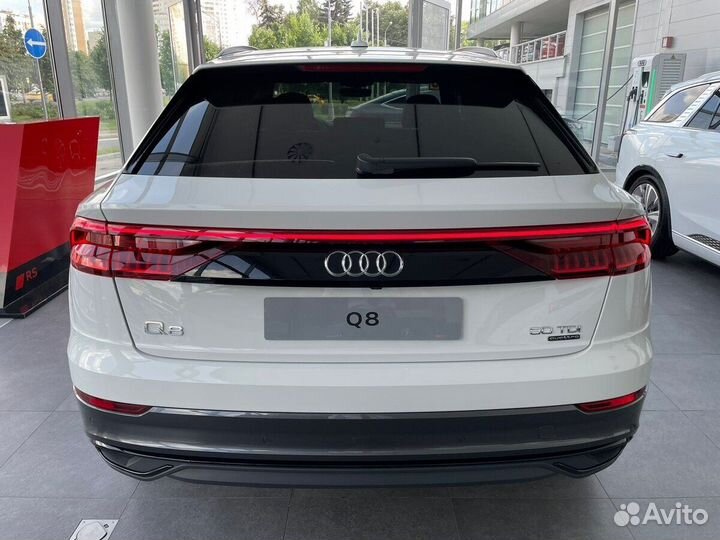 Audi Q8 3.0 AT, 2022