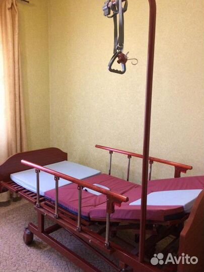 Медицинская кровать для лежачих больных Реmex +wc