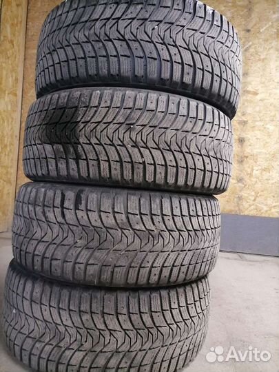 Michelin X-Ice Snow 245/50 R18 104T
