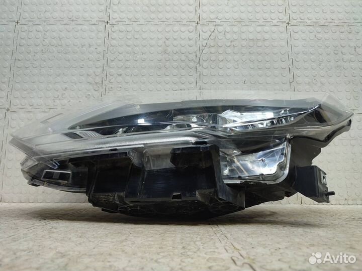 Фара левая Nissan X-Trail T32 2017