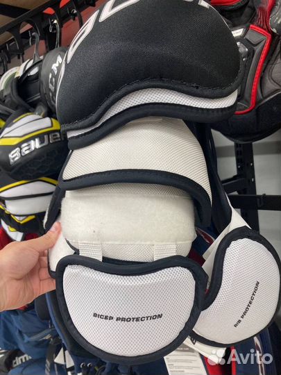 Нагрудник Bauer Pro SR (S)
