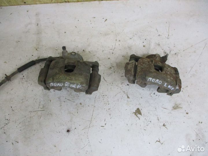 Суппорт передний Фольксваген Поло(2014)