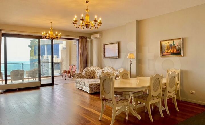 2-к. квартира, 85 м², 12/14 эт.